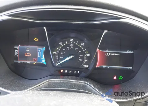 2014 Ford Fusion Hybrid Titanium z USA, uszkodzony, nr VIN 3FA6P0RU1ER104697